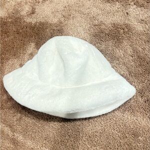 White Faux Fur Bucket Hat